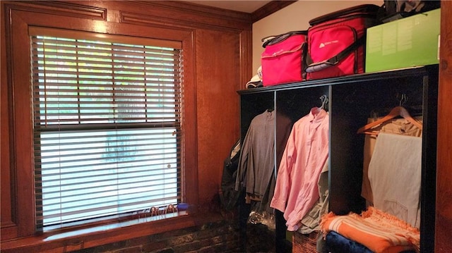 1171 Goodwin Rd NE, Atlanta, GA 30324 - mudroom with ornamental molding