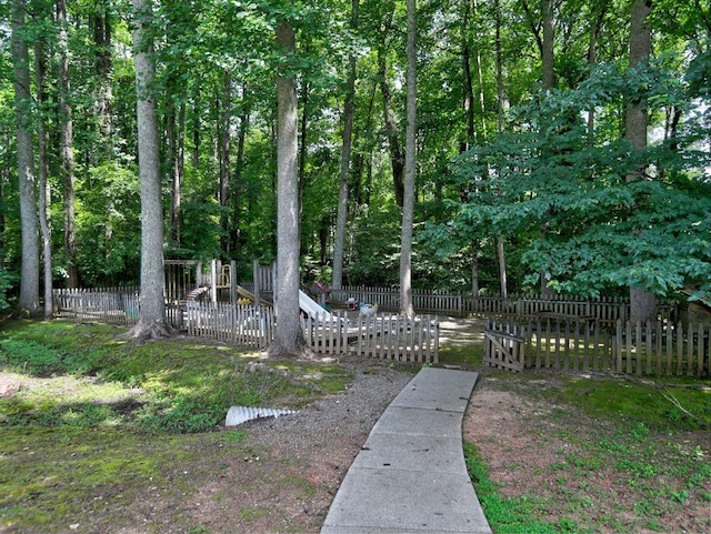 750 Whitehall Way, Roswell, GA 30076 - view of yard