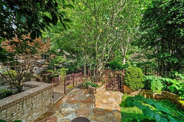 1344 Fernwood Cir NE, Brookhaven, GA 30319 - view of patio