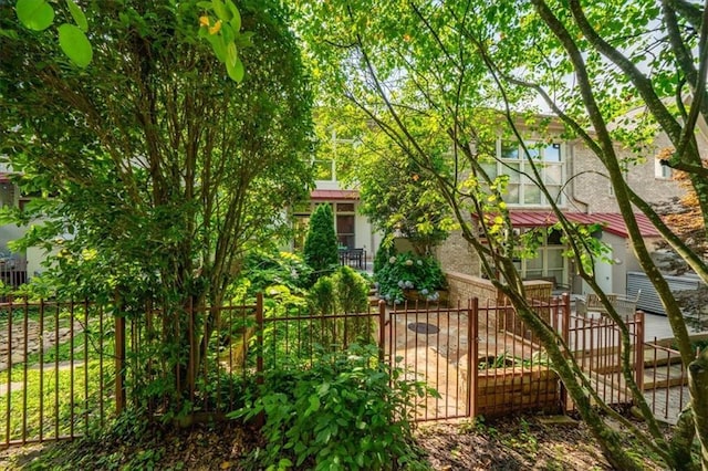 1344 Fernwood Cir NE, Brookhaven, GA 30319 - view of side of property