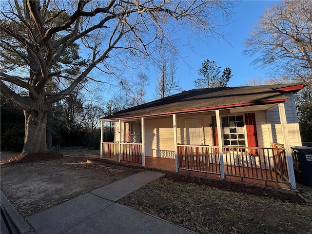 bungalow-style home with covered porch