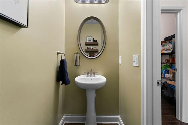 17 Twelve Oaks Dr SE, Cartersville, GA 30120 - bathroom with wood finished floors, baseboards, and a sink