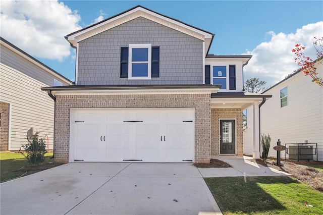 view of front of house featuring a garage