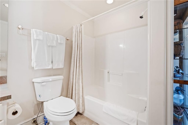 full bath featuring ornamental molding, tile patterned flooring, toilet, and shower / tub combo with curtain