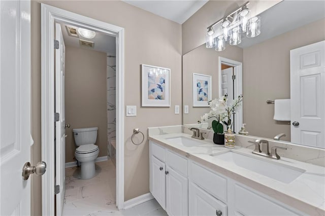 4648 Glenshire Pl, Atlanta, GA 30338 - bathroom with toilet, marble finish flooring, double vanity, baseboards, and a shower with curtain