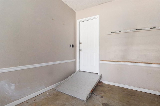 1402 Mclendon Dr, Decatur, GA 30033 - entrance to property