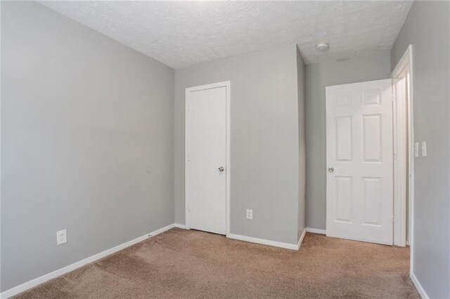 1377 Mill Lake Cir, Stone Mountain, GA 30088