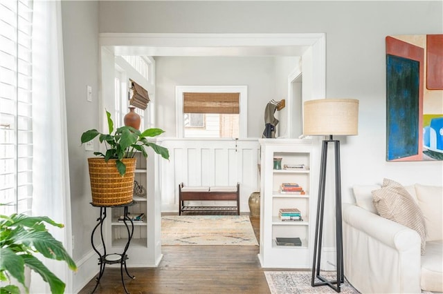 1232 Lucile Ave SW, Atlanta, GA 30310 - corridor featuring wood finished floors