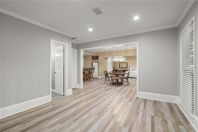 3260 Kingshouse Commons, Johns Creek, GA 30022 - living area featuring light wood-style flooring, crown molding, and recessed lighting