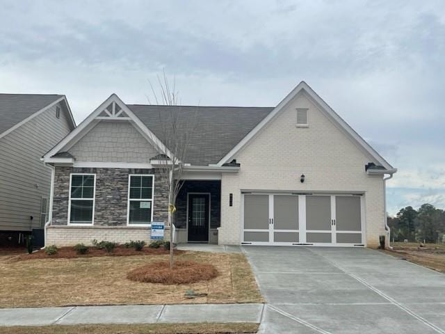 822 Kestrel Dr, Loganville, GA 30052