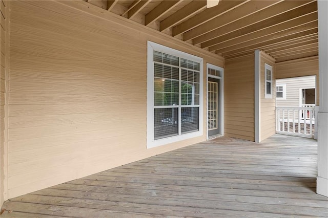 426 Pembrooke Cir Unit 426, Alpharetta, GA 30004 - view of deck