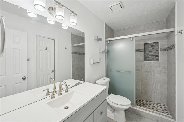 742 Redland Dr, Jonesboro, GA 30238 - full bathroom featuring vanity, toilet, and a stall shower