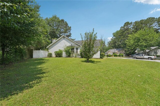 742 Redland Dr, Jonesboro, GA 30238 - view of yard