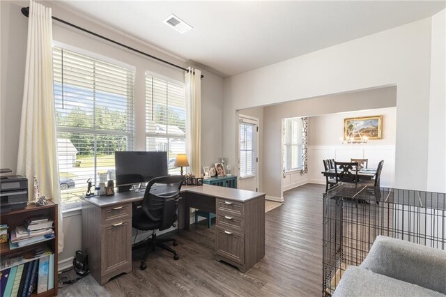 office area with dark hardwood / wood-style floors