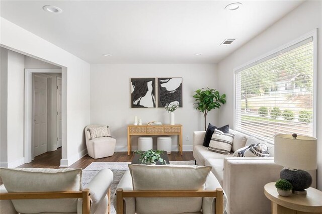 1258 Campbellton Rd SW, Atlanta, GA 30310 - living area featuring wood finished floors and recessed lighting