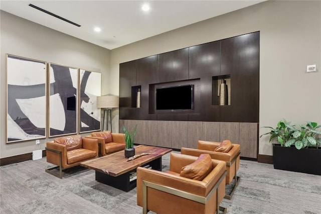 common area featuring recessed lighting