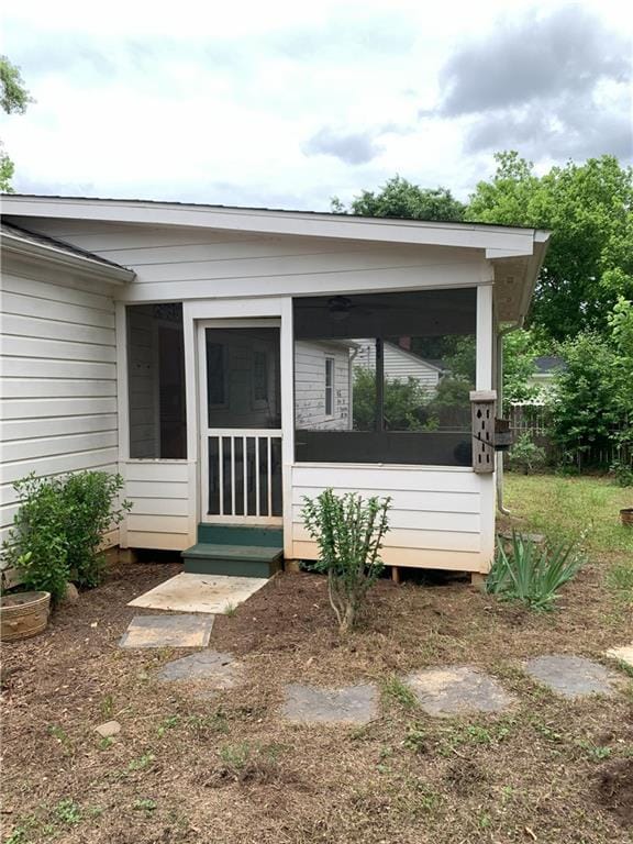 3604 Orchard Cir, Decatur, GA 30032 - property entrance
