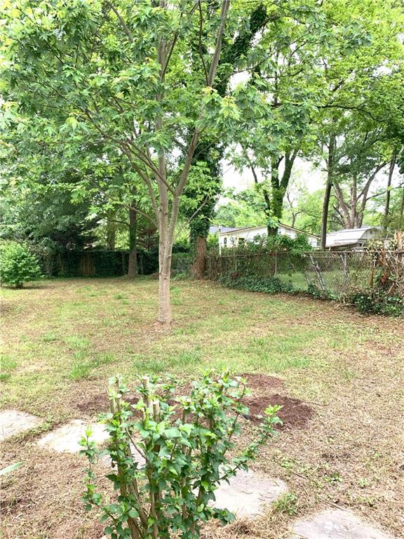 3604 Orchard Cir, Decatur, GA 30032 - view of yard