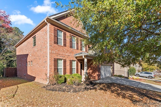 view of front facade featuring a garage