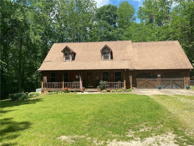 55 Yarbrough Ridgeway Rd, Commerce, GA 30529 - view of front facade with driveway, covered porch, a front yard, a garage, and roof with shingles