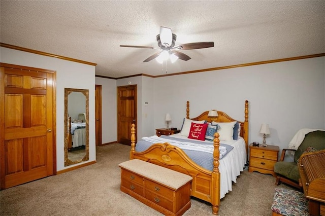 bedroom featuring light carpet, a textured ceiling, ornamental molding, and a ceiling fan