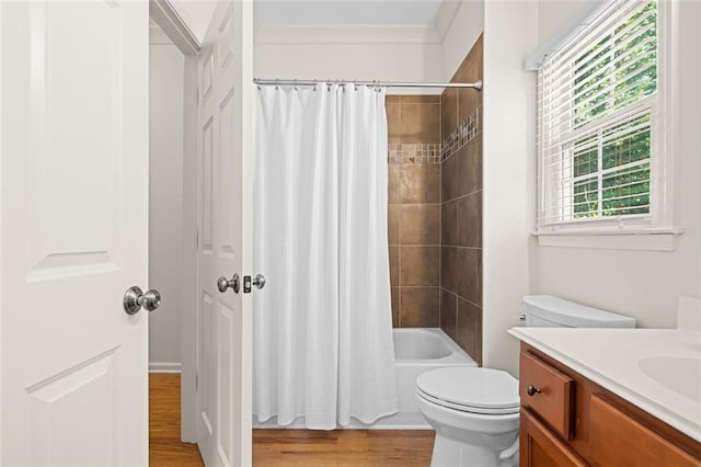 1215 Renaissance Ct SE, Mableton, GA 30126 - full bath featuring vanity, wood finished floors, and shower / bathtub combination with curtain
