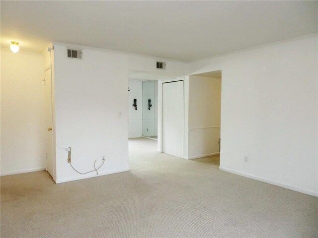 5586 Kingsport Dr, Atlanta, GA 30342 - view of carpeted spare room