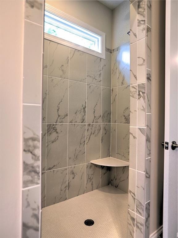 3730 Reserve Overlook Way, Cumming, GA 30041 - bathroom featuring a tile shower