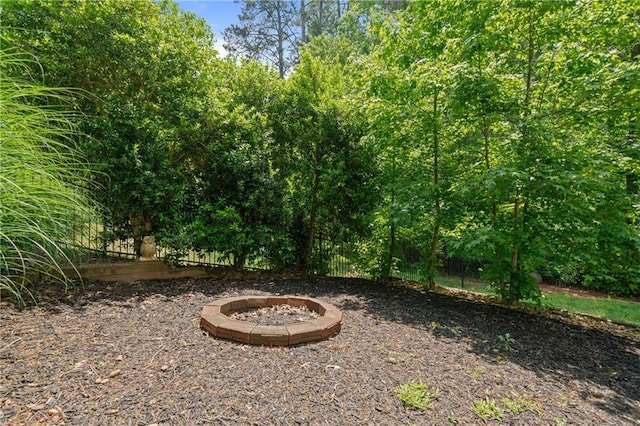 1758 Rosehedge Way NW, Kennesaw, GA 30152 - view of yard
