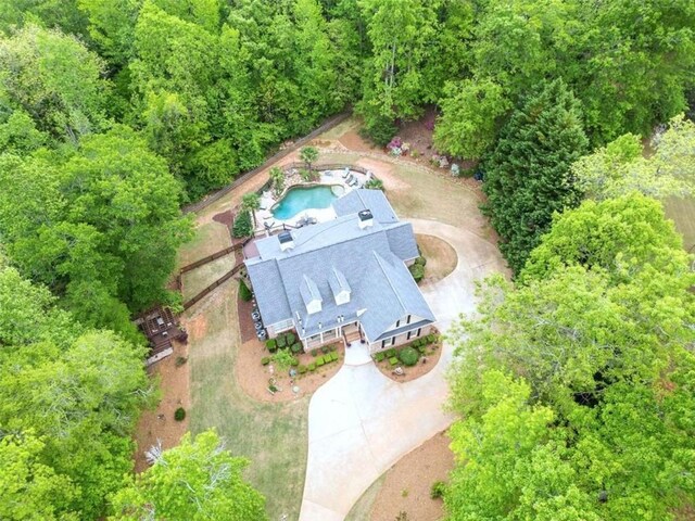 95 Weslyan Way, Oxford, GA 30054 - view of subject property with a pool