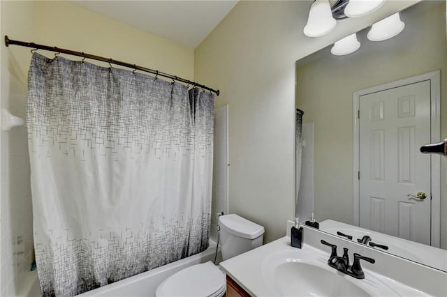3565 Hickory Branch Trl, Suwanee, GA 30024 - bathroom featuring shower / tub combo, toilet, and vanity