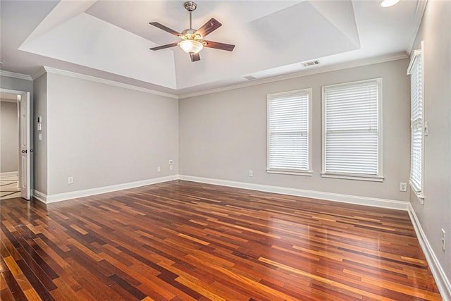 5575 Julian Pl, Atlanta, GA 30342 - unfurnished room with dark wood-style flooring, a tray ceiling, a ceiling fan, crown molding, and recessed lighting