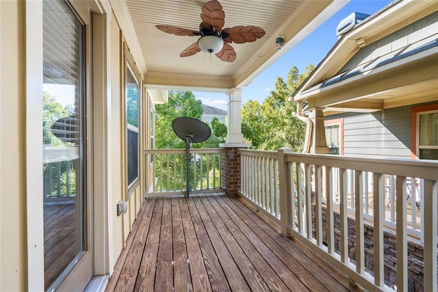 deck with ceiling fan