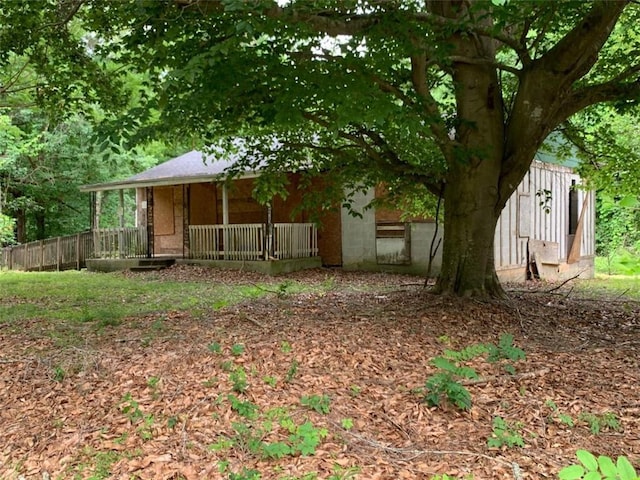 573 Coach Bobby Dodd Rd, Dallas, GA 30132 - view of yard with a porch