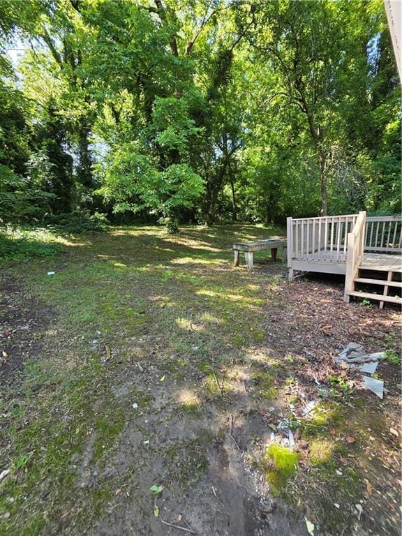2802 3rd Ave SW, Atlanta, GA 30315 - view of yard with a wooden deck