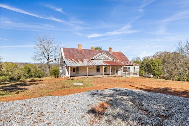 view of front of house with a porch