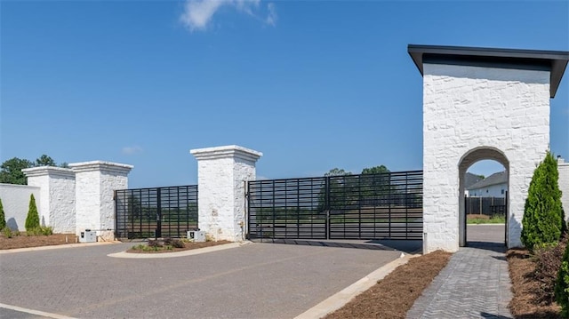 1846 Butterfly Way, Marietta, GA 30066 - view of gate