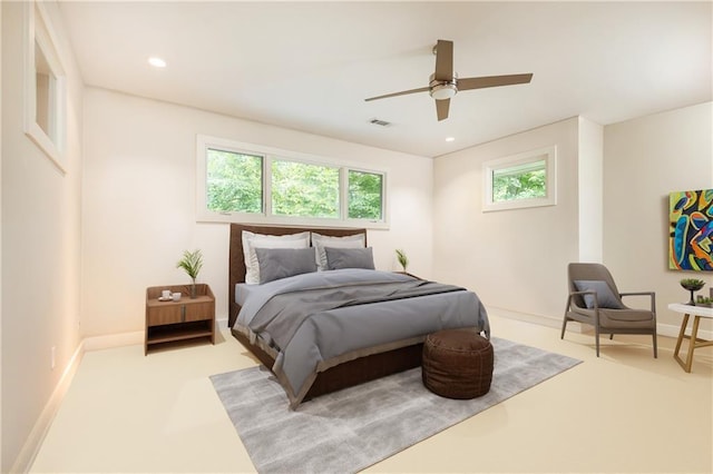 bedroom featuring ceiling fan