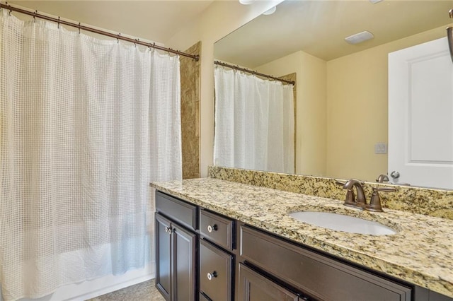 11686 Davenport Ln, Alpharetta, GA 30005 - bathroom with vanity and shower / tub combo with curtain