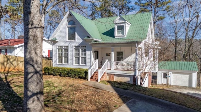 view of front of home with covered porch