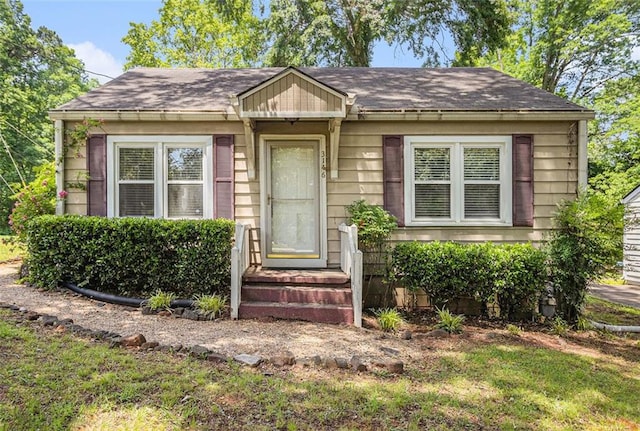 3146 Alston Dr, Decatur, GA 30032 - bungalow-style home with roof with shingles