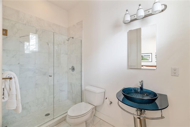4835 Merlendale Ct, Atlanta, GA 30327 - full bath featuring baseboards, a shower stall, and toilet