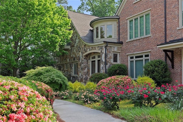 4835 Merlendale Ct, Atlanta, GA 30327 - entrance to property featuring stone siding and brick siding