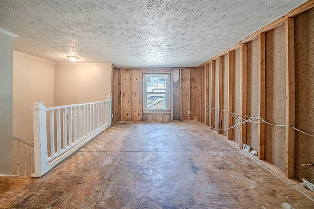 spare room featuring a textured ceiling