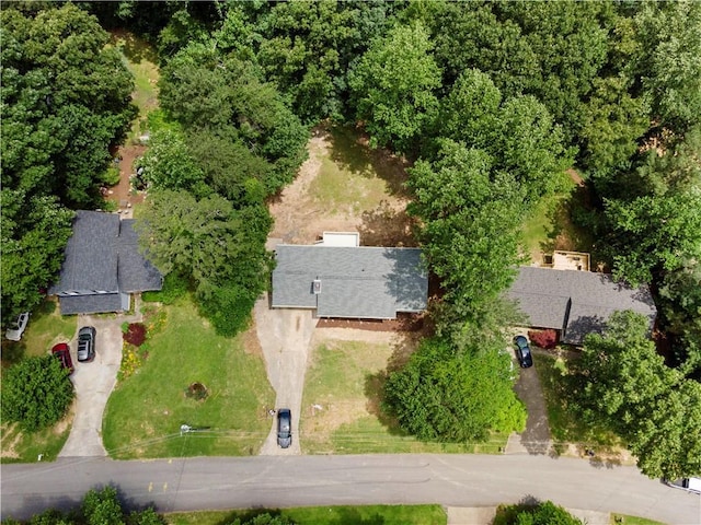 6273 Oak Ridge Dr, Flowery Branch, GA 30542 - drone / aerial view