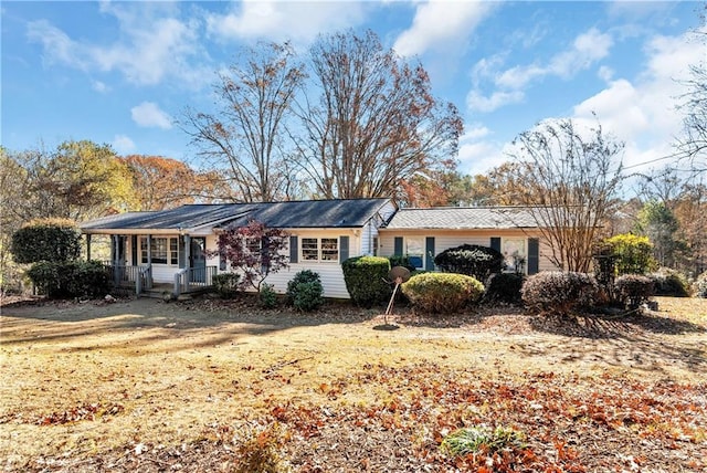 15756 Hopewell Rd, Alpharetta, GA 30004 - view of front facade with a porch