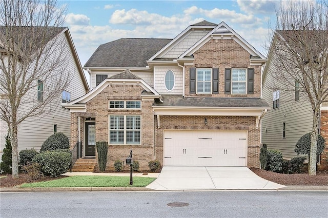 craftsman house featuring a garage