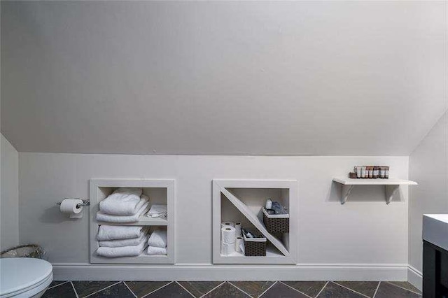 1363 Foxhound Trl, Ranger, GA 30734 - bathroom featuring vaulted ceiling