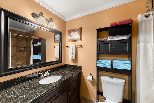 full bath with ornamental molding, a shower with curtain, vanity, and toilet