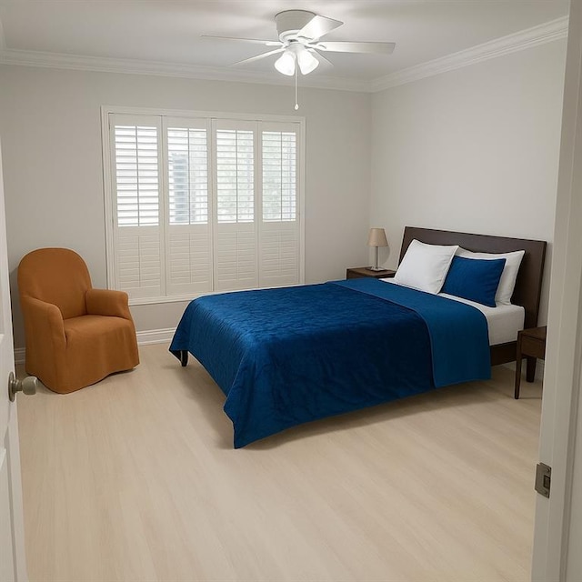 bedroom featuring crown molding, a ceiling fan, and wood finished floors